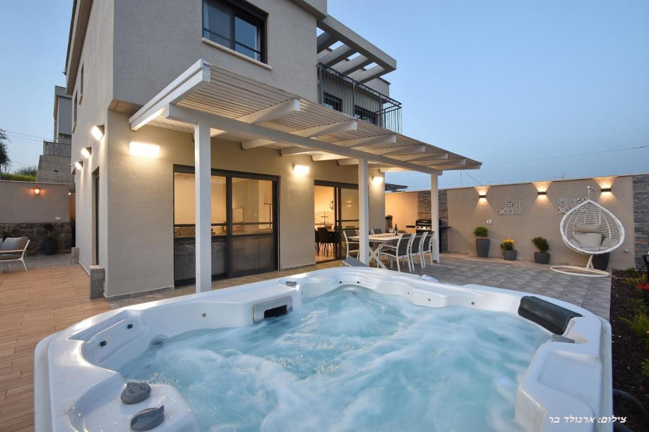 Villa וילה מגדלא Exterior foto