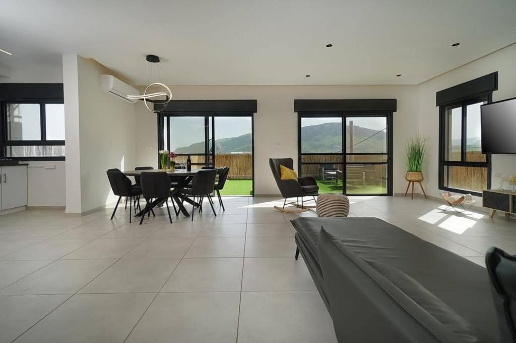 Villa וילה מגדלא Zimmer foto