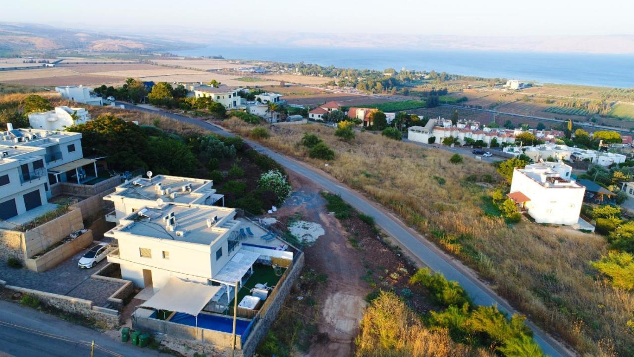 Villa וילה מגדלא Exterior foto